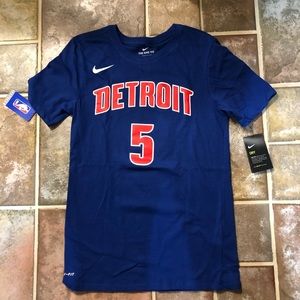 Nike pistons tee